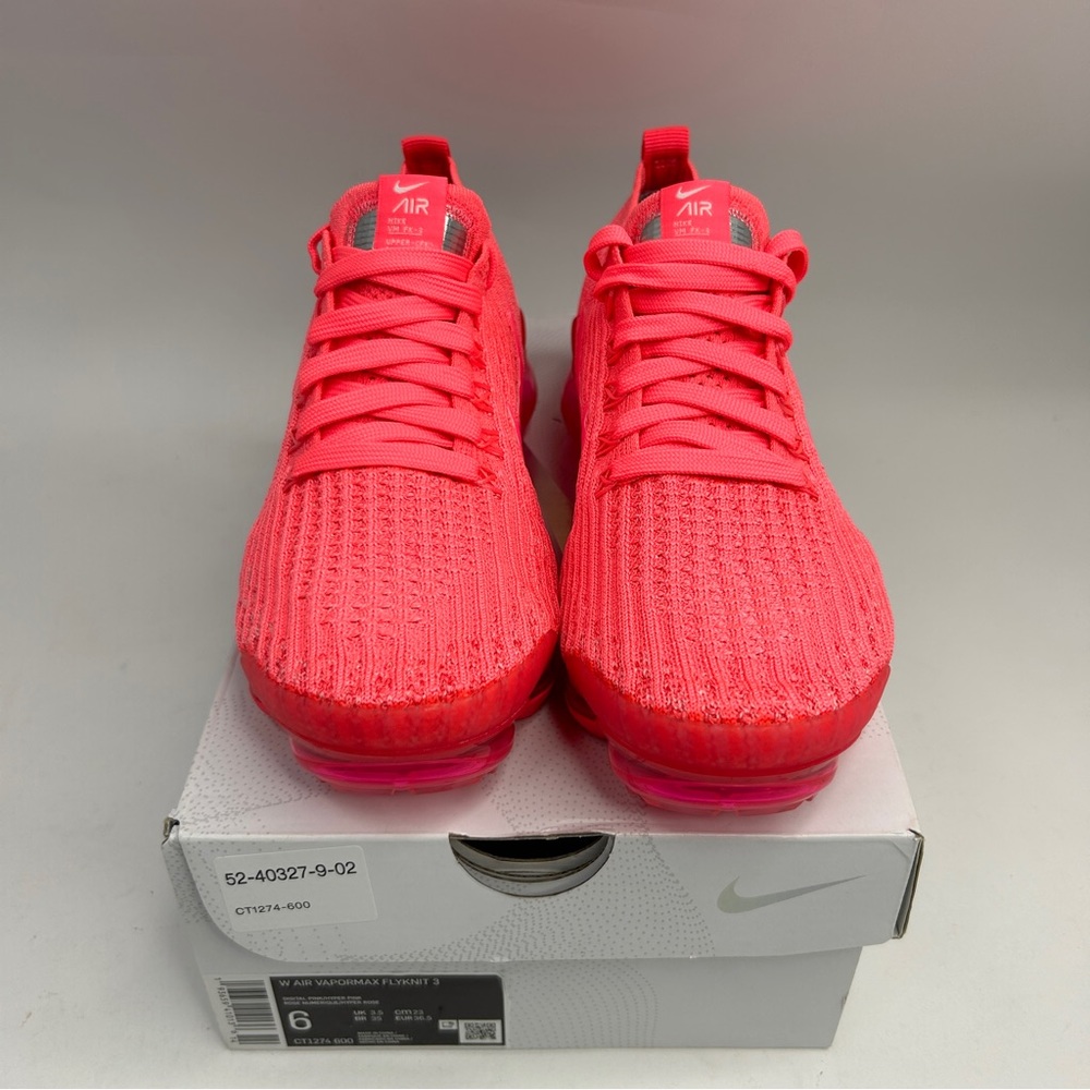 Nike Air Vapormax Flyknit 3.0 WMNS “Triple Digital Pink” 2023 - Picture 2 of 4